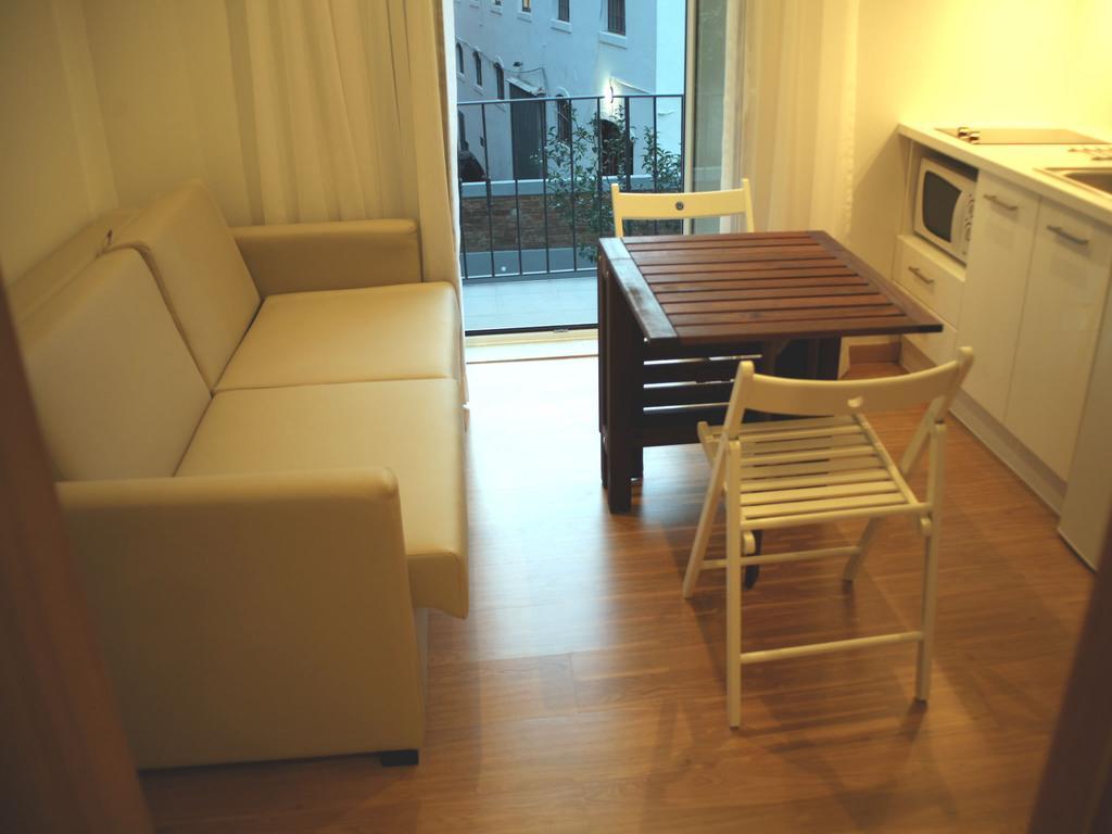 Lisbon Style Bed and Breakfast Værelse billede