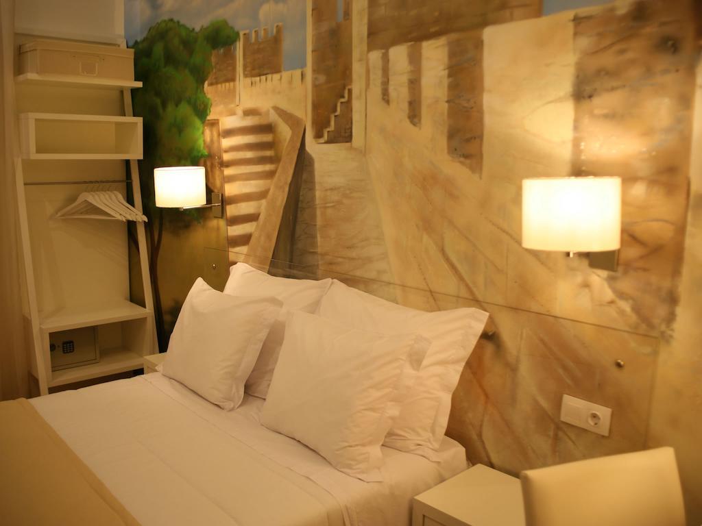 Lisbon Style Bed and Breakfast Værelse billede