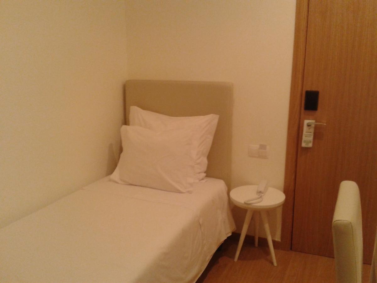 Lisbon Style Bed and Breakfast Værelse billede